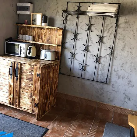 W Karkonoszach Pod Zamkiem Chojnik * Jelení Hora