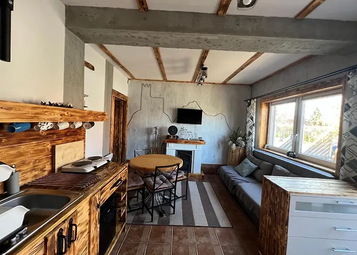 W Karkonoszach Pod Zamkiem Chojnik Dom wakacyjny